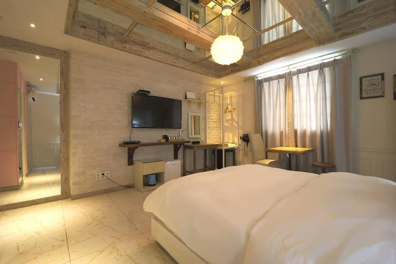 Songdo February Hotel Amnam Busan South Korea