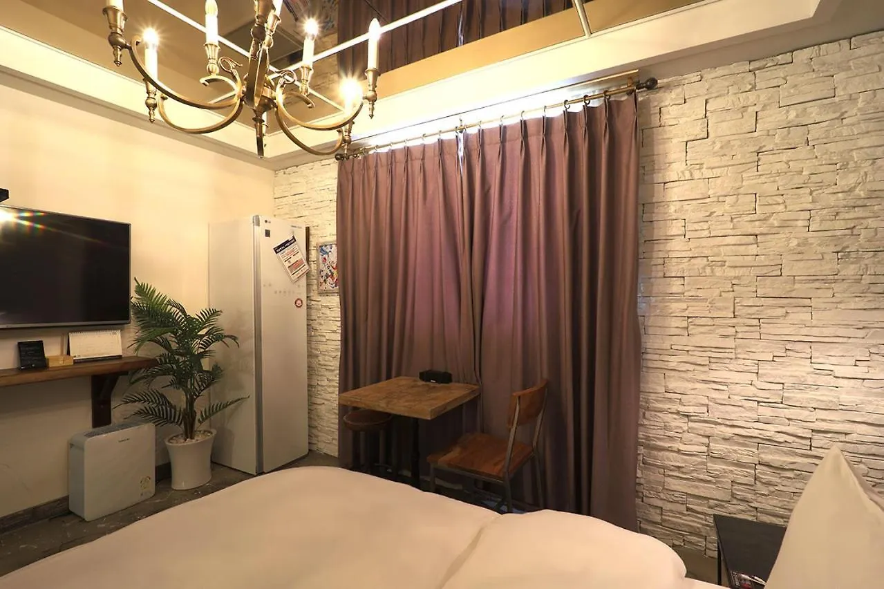 Songdo February Hotel Amnam Busan
