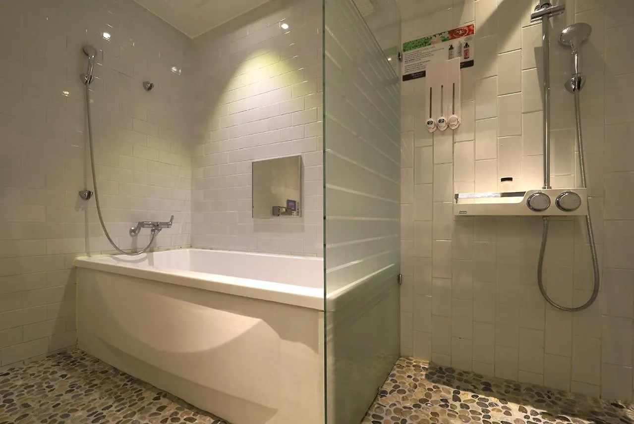 Songdo February Hotel Amnam Busan