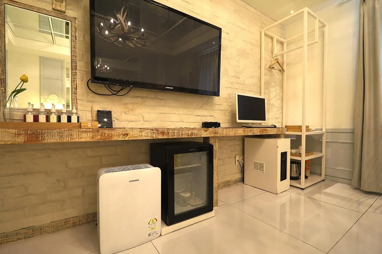 Songdo February Hotel Amnam Busan